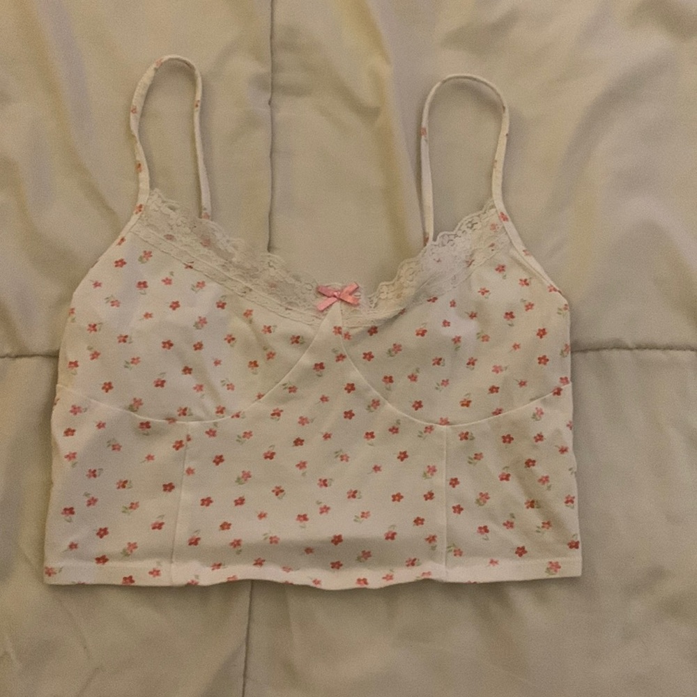 white and pink floral tank - Picture 2 of 4